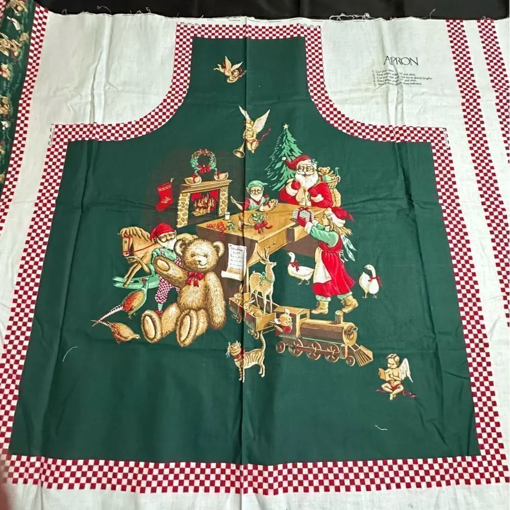 Vintage Lot Cut and Sew Festive Crafts - Wreath, Santa’s Stockings and Apron